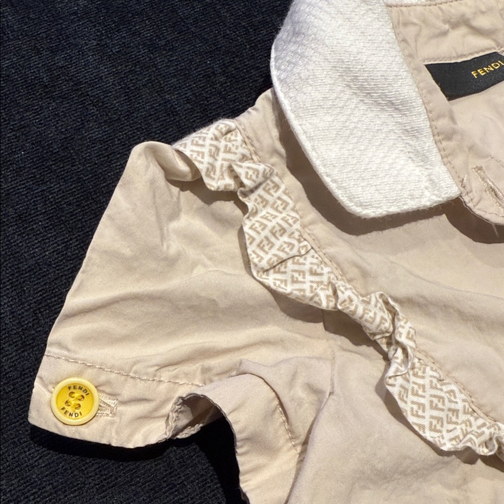 Fendi Beige Kids Dress with White Lace Trim - Picture 5 of 10